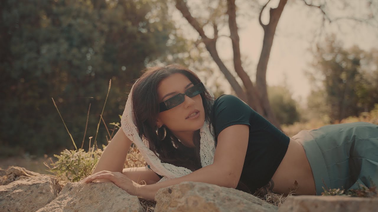 Bana Zahiti - Raki Rrushi (Official Music Video) - YouTube