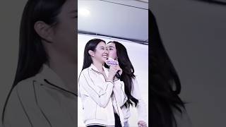 They Rush In For A Kiss ginjay ginnynatnicha aangelinaass couple gl wlw ginj thaigl