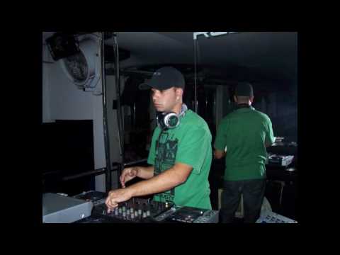 MONTAGEM DJ THIAGO 2 [EXCLUSIVA 2010]