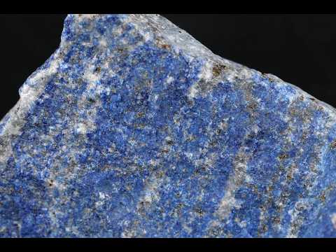 ラピスラズリ (瑠璃) 原石 92g / Lapis Lazuli - YouTube