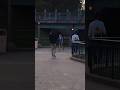 Et pui, je lai re croisé en sortan du labyrinthe. jallai au casey, nou y allion tt les 2 au m moment
