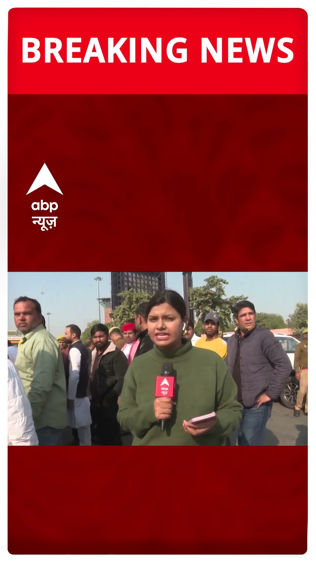 BREAKING: नोएडा में किसानों से मिलने जा रहे SP प्रतिनिधिमंडल को पुलिस ने रोका #abpnewsshorts