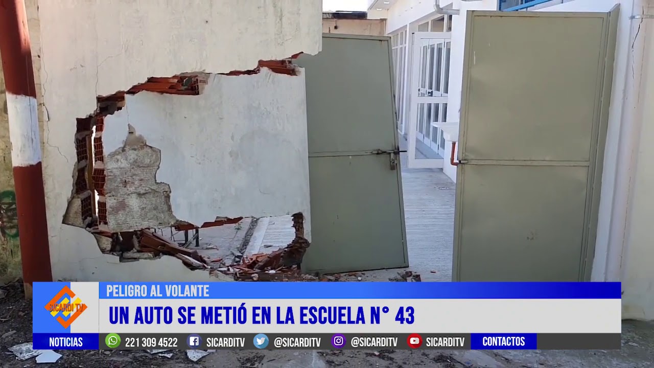 Un auto se metió en la Escuela 43