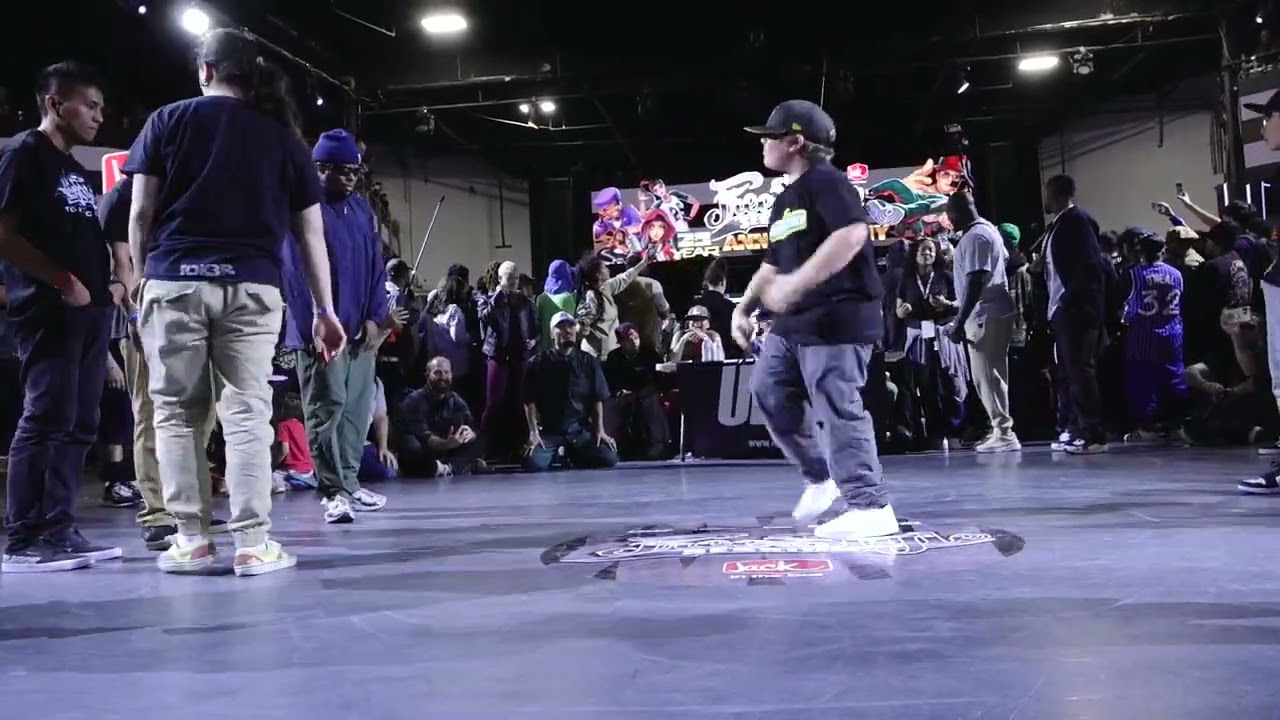 Specter GBC Vs Thunder Cookies - Prelims - Cypher B- Freestyle Session 25th Anniversary