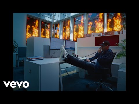 Fabri Fibra - Karma Ok (Official Visual Video)