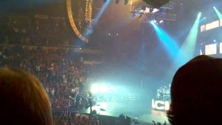 Nickelback - How Nickelback Says Goodnight - Nashville, TN - 09/14/10 Live