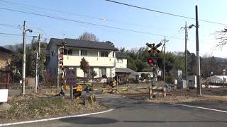 【踏切と電車】JR吾妻線　上川島踏切