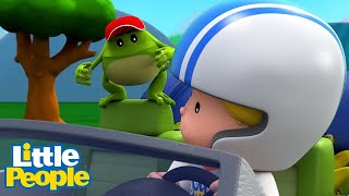 | Froggy The Supercar CoPilot?🏎️ | Little People | Kids Movie | Wildbrain Little Ones