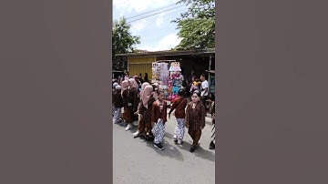 kirab budaya siratan agung lanjar maibit