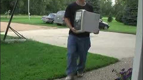 Windows 95 Sucks - Bob Rivers Music Video