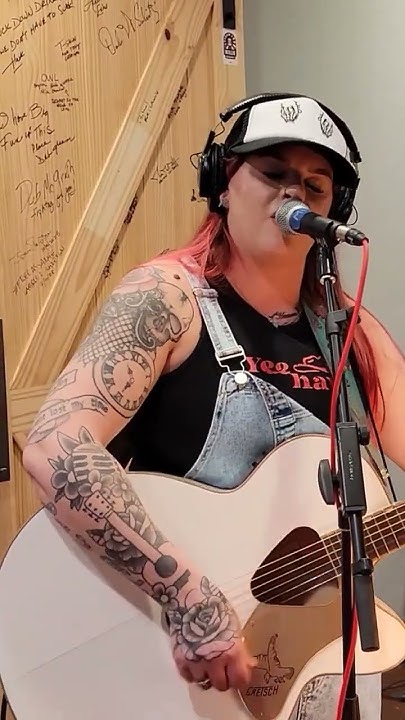 Country Super Jenna Jane Live In Studio Wisco Based Singer country-super-jenna-jane-live-in-studio-wisco-based-singer
