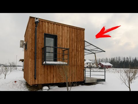 მას ყველა დასცინოდა ასეთი პატარა სახლის გამო,თუმცა როდესაც შიგ შევიდნენ გაოცებული დარჩნენ