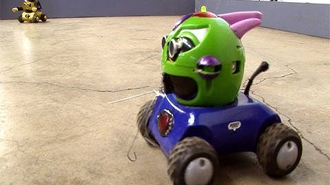 Weekend Project: Arduino Rumble Robots