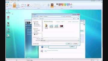 Windows 7 Beta Build 7000 First Look [HD]