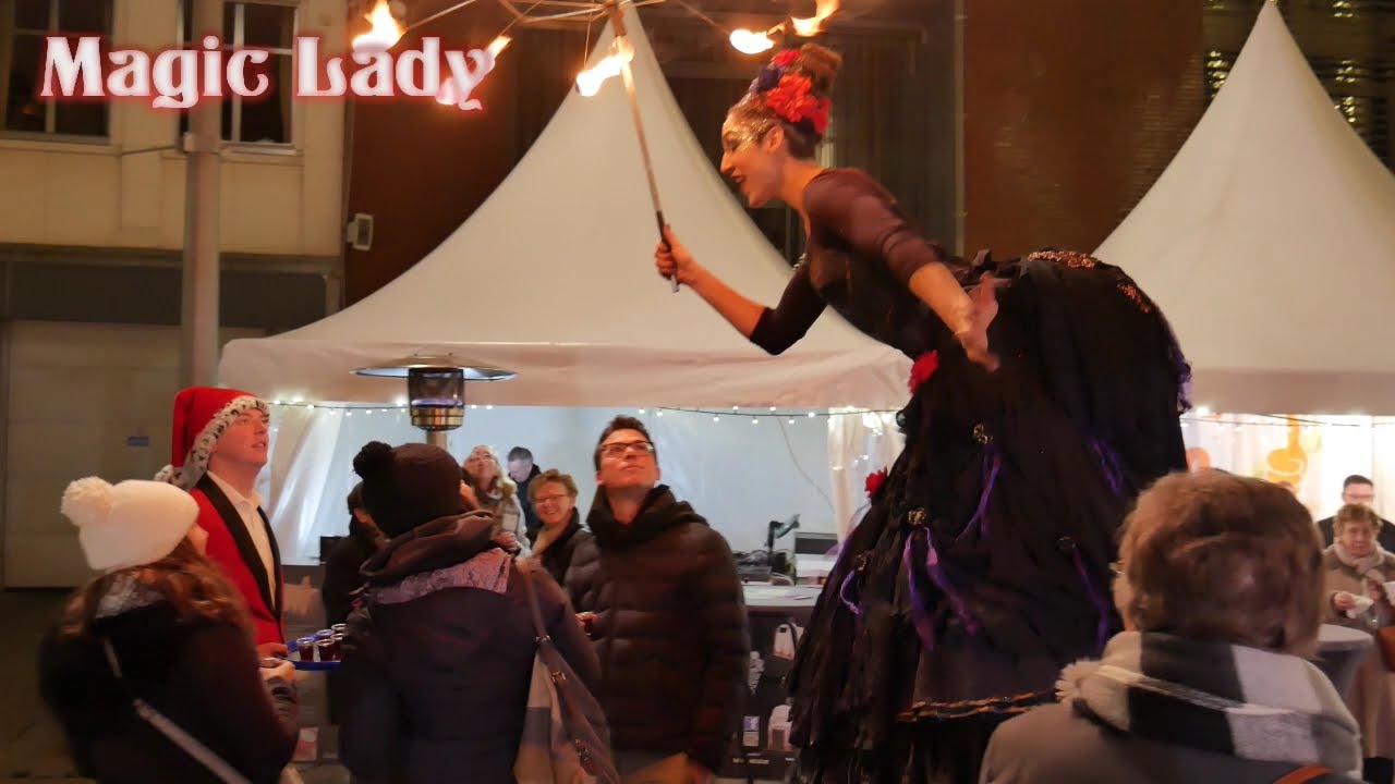 "Magic Lady" - Stilt act