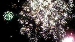 countdown to 2011 at mall of asia ;)