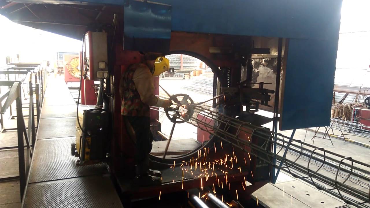 Работа сварщиком в Польше. - YouTube