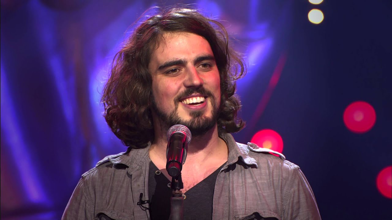 Maarten zingt 'Little Monster' | Blind Audition | The Voice van Vlaanderen | VTM