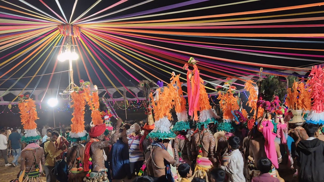 आदिवासी होळी जल्ली धडगाव येथे ] Nandurbar सातपुडा पर्वतातील आदिवासी समाज होळी वर नृत्यप्रकार