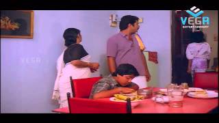 Sreedharante Onnam Thirumurivu  Movie - Coneversation between Mammotty and sukumarri 