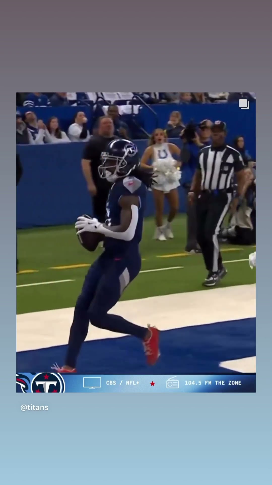He made the play #hoodnews #titans #calvinridley #masonrudolph #touchdown #slowmotion #omg #how #wow