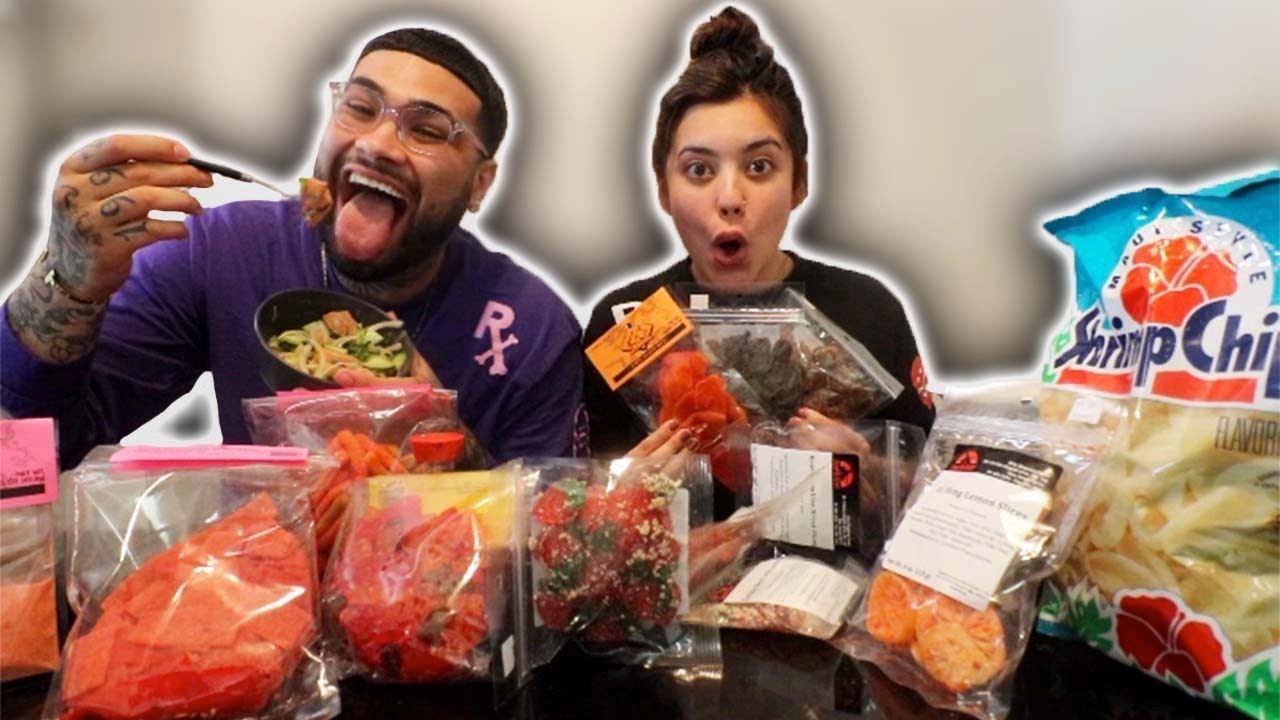 WOULD YOU RATHER ft. MY PREGNANT GIRLFRIEND + HAWAIIAN FOOD MUKBANG!! - YouTube