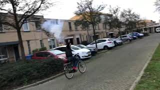 Met vuurwerk op de fiets 2019