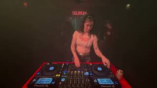 House, Hip Hop, \u0026 UKG Mix in an Underground Brooklyn Studio | DJ Mangovape | Delirium Radio DJ Set