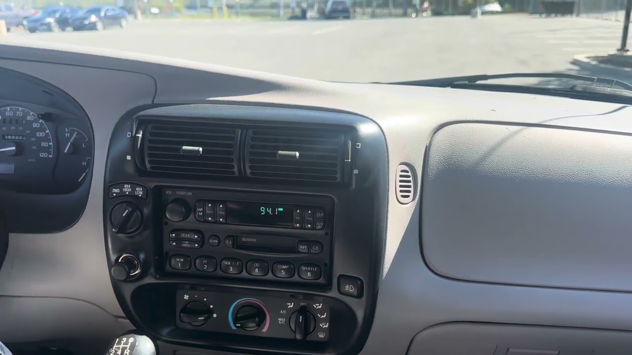 1995 Ford Ranger 4x4 Engaging