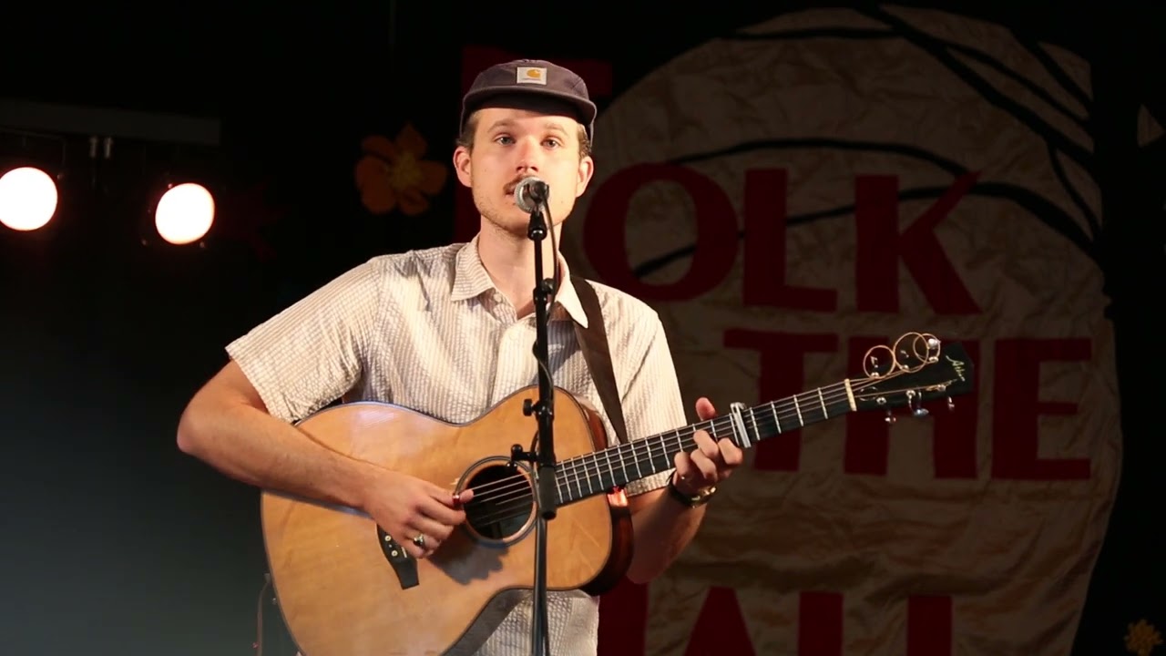 Watch Luke Jackson - 1952 Vincent Black Lightning (Richard Thompson) - Trelawnyd Folk at The Hall 2022 on YouTube Watch Luke Jackson - 1952 Vincent Black Lightning (Richard Thompson) - Trelawnyd Folk at The Hall 2022 on YouTube