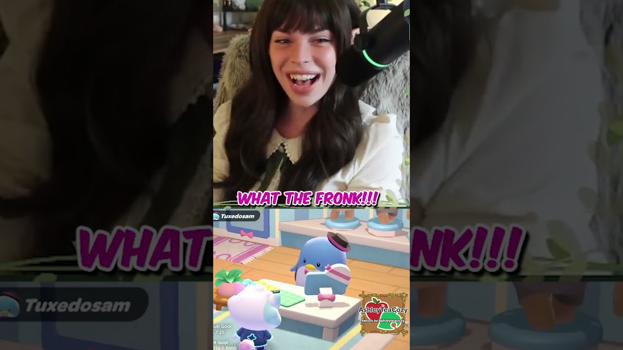 HELLO KITTY!??!!? #hellokitty #kitty #sanrio #islandadventure #nintendo #reaction #freakout #cute