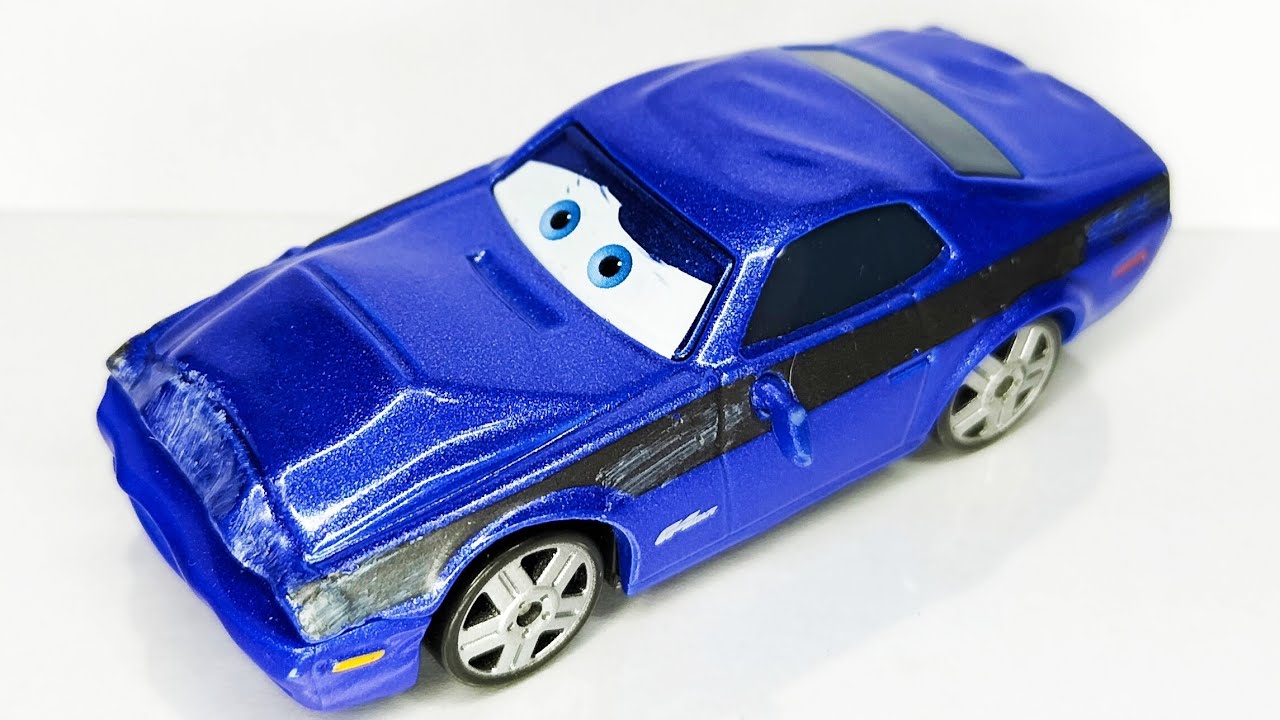 Mattel Disney Cars 2 Rod Torque Redline Dañado (2011) Review - YouTube