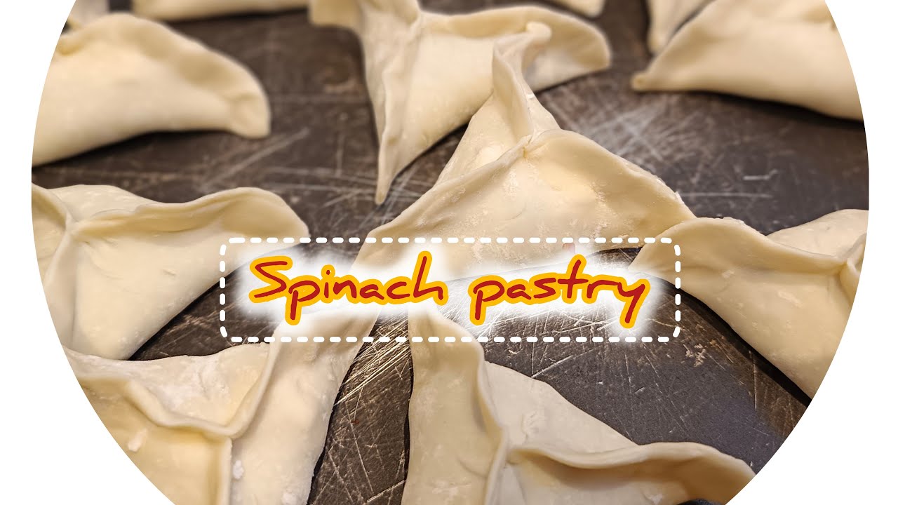 Spinach pastry 🥐dough star⭐ shape come en enjoy👀 #spinach #pastry #shorts #viral #shortvedio