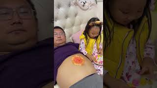 Today we are having salmon sushi #father and daughter# daily life of father and daughter