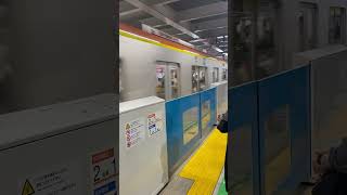 数少なくなった飯能始発の快速急行メトロ17000系所沢駅到着