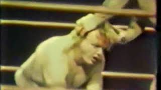 Harley Race vs. Johnny Valentine - NWA St. Louis 3/7/1975