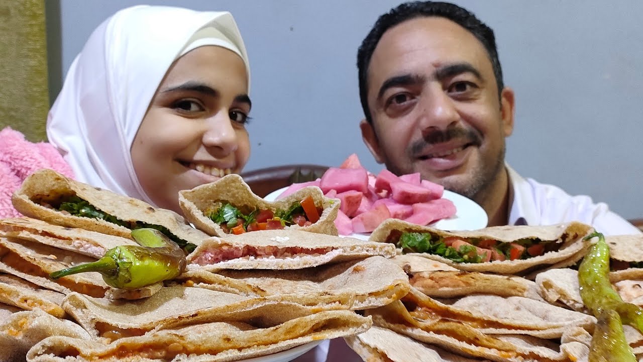 خلود عايز تعلم عليا في مقلب بس على مين تحدي فطار على 20 ساندوتش مشكل والعقاب تأديب واصلاح 😒