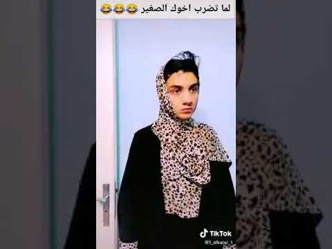 لما تضرب اخوك الصغير القيصر 