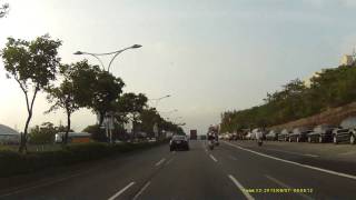 20130807淡金路機車摔車現場