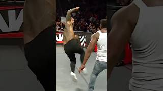 ITS CHAOS OUT HERE!!! 🫨 #WWERaw