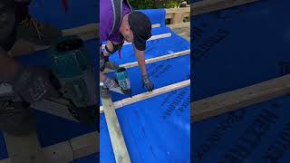 Просто мамо.!. 😅😉😂#alltools #життя #construction #roofing #woodworking #wood #roof #beautifultools