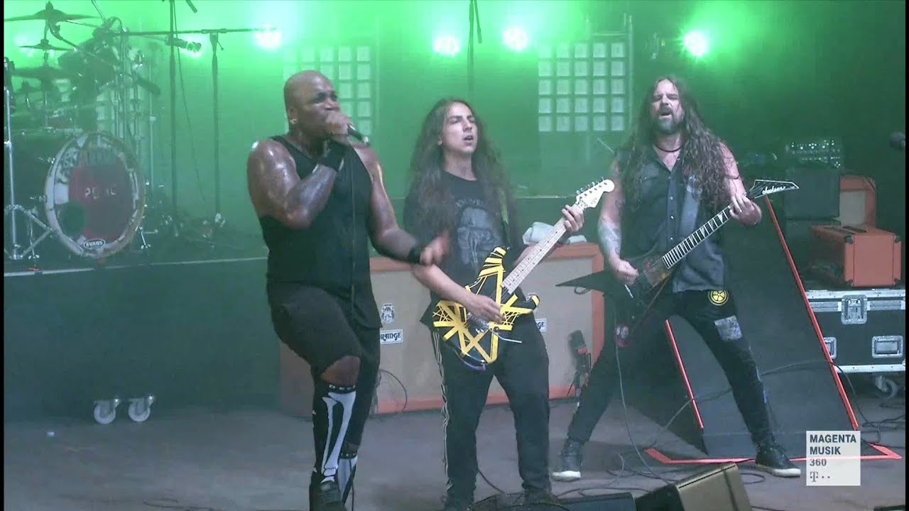 Sepultura - Desperate cry live at Wacken open air 2018 - YouTube