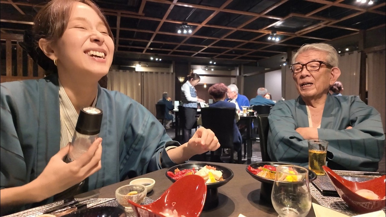 I went on a hot spring trip alone with the world's coldest grandpa