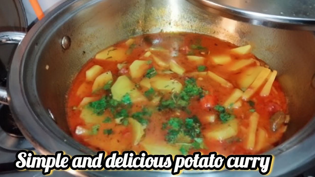 Simple and delicious potato curry 🍛 اسان اور مزیدار الو قتلی کا سالن♥️