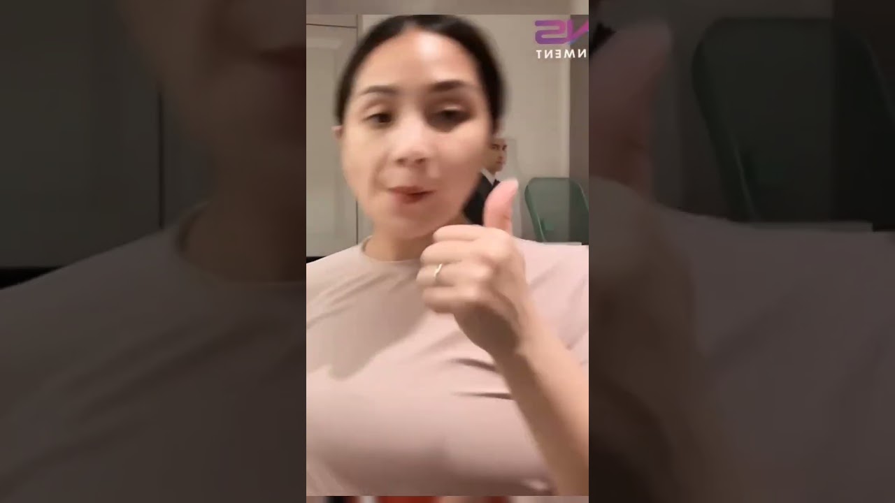 Nagita Slavina Hot Zoom In Face Fancam #04