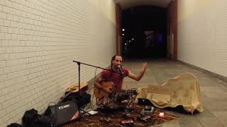 Alex Serra (Gato Suave) // Street Concert at Warschauer Straße (Berlin) - August 2017
Hello dear friends :)
This video is part of a street concert I played at a little tunnel next to Warschauer Straße (Berlin) in August 2017.
It was the first time I was playing my own songs in the streets of Berlin.
I felt so blessed to be able to share my music in such a playful and free way, playing in the streets is always a transformative experiment for me. I allow my inner self to show and expand beyond the physical world.
I connect with people in such a deep and meaningful way that these moments are worth a whole lifetime. I am so happy to share my process with all of you. Appreciate you so much for supporting my journey, and hope this makes you happy :)
The songs are:
- Human
- Everything is Changing
- Ahora
which will be on my debut album that I am releasing in the beginning of 2019.
Much love to all Alex Serra (Gato Suave) // Street Concert at Warschauer Straße (Berlin) - August 2017