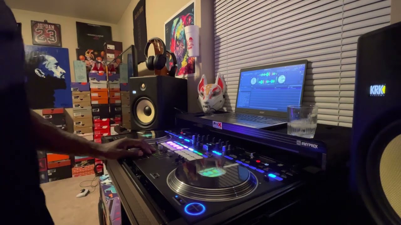 2 Chainz, Lil Wayne-Smell Like Money chopped & screwed