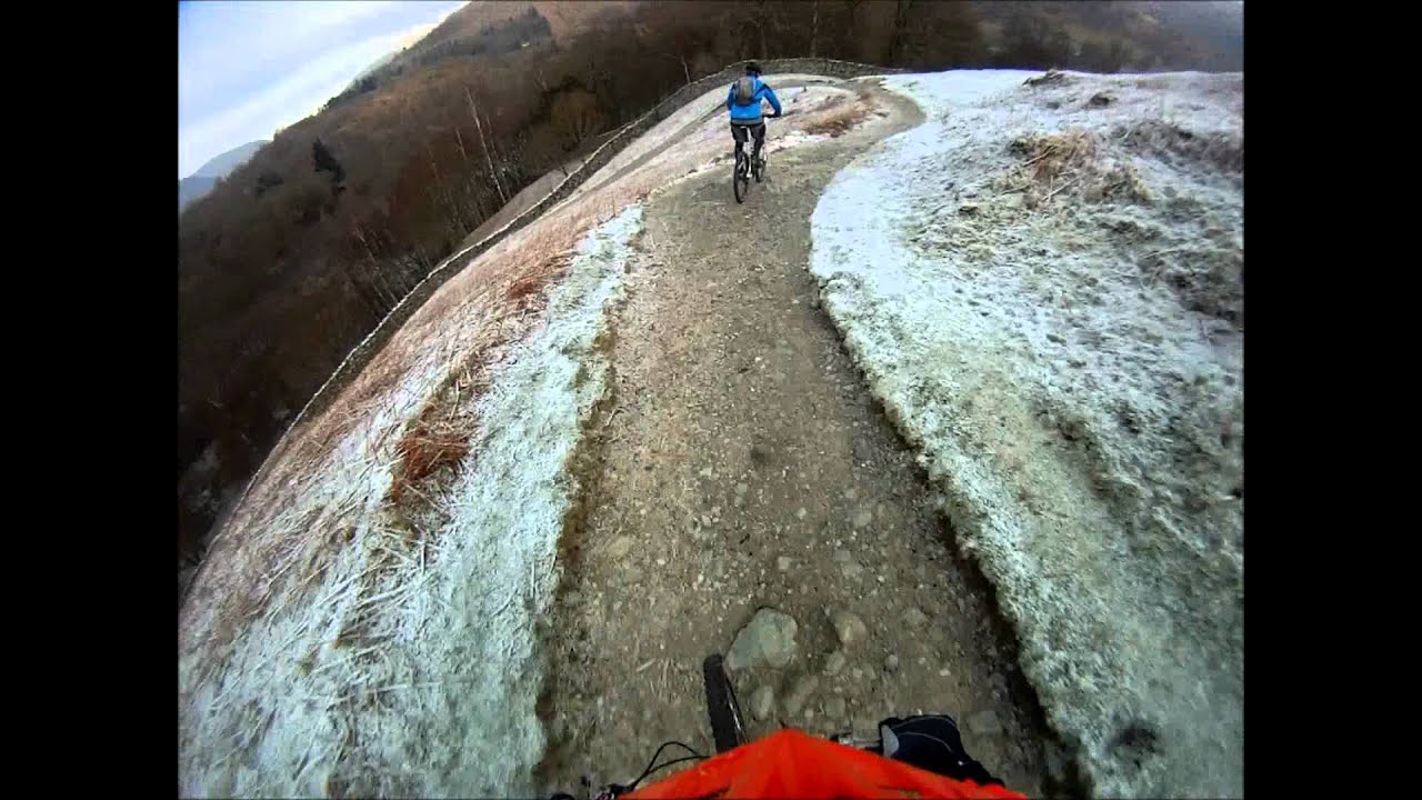 Loughrigg Terrace, Lake District, winter mountain biking descent