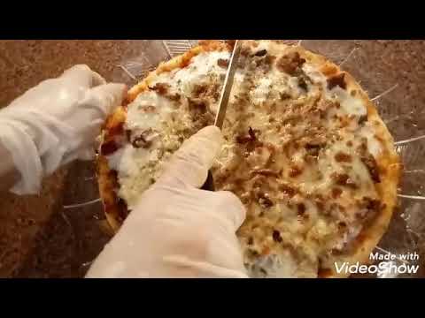 صورة  طريقة عمل البيتزا طريقه عمل بيتزا هت تشيكن باربيكيو بعجينه تجنن من مطبخ نادين الجندي طريقة عمل البيتزا من يوتيوب