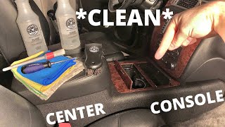 *How To Clean Your Car&#39;s CENTER CONSOLE!!*
